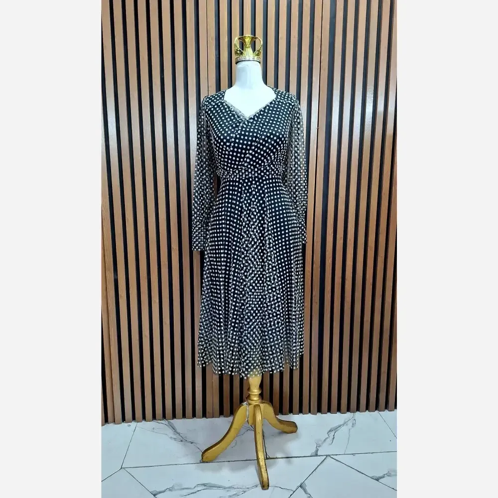 لباس ایسلا فلوک مخمل برجسته قد 120 پشت زیپدار