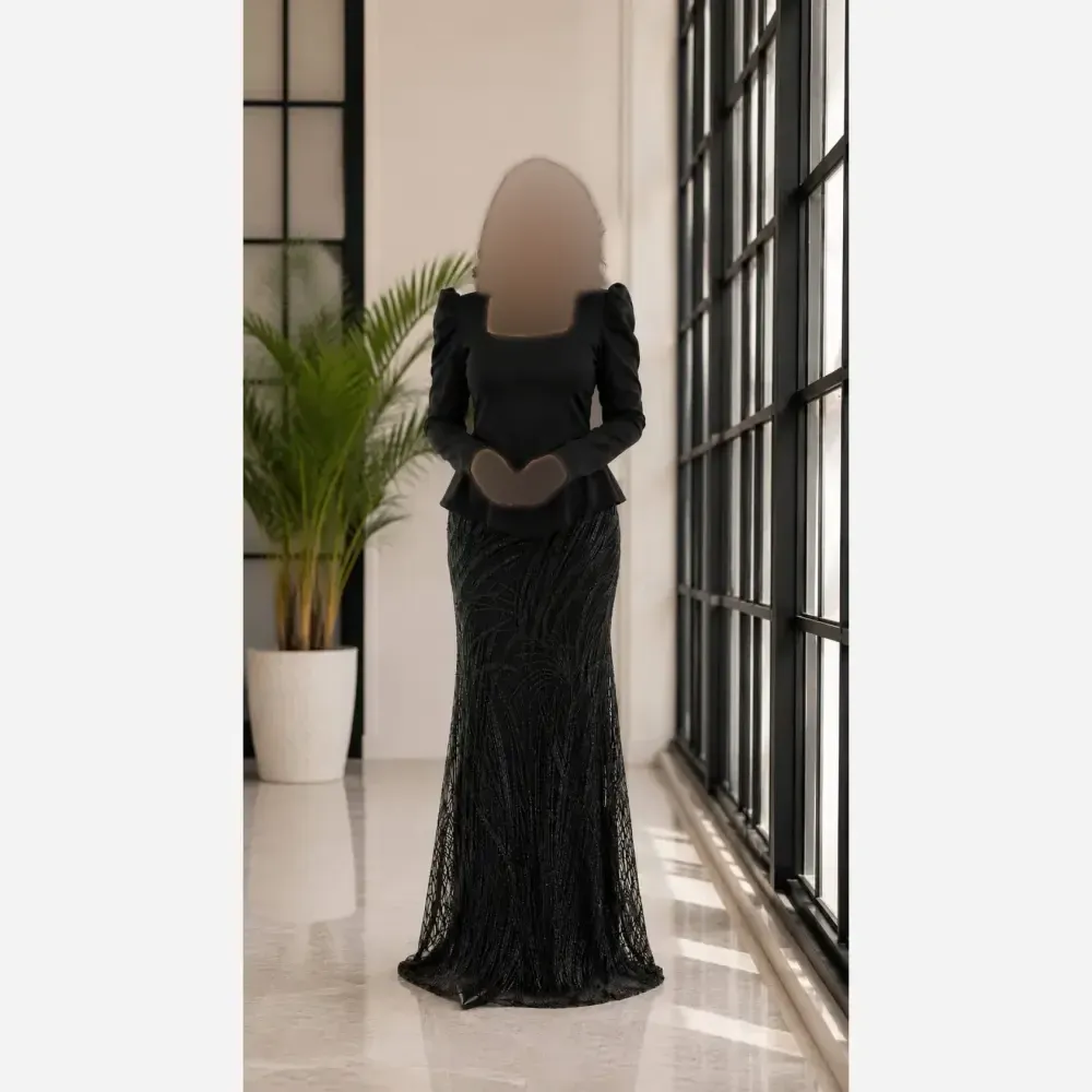 ماکسی مجلسی زنانه کرپ کش و حریر شاین قد 155 رنگ مشکی و سبز