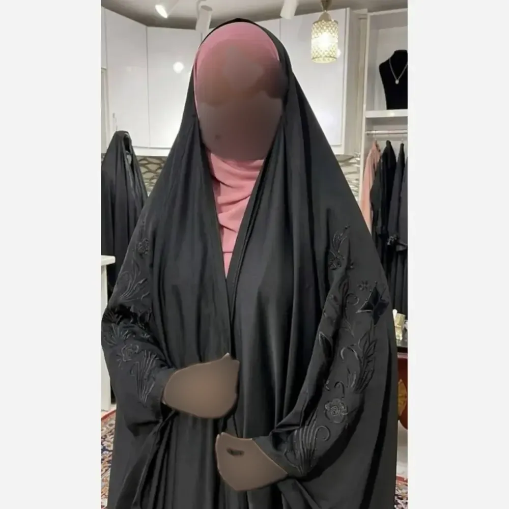 چادر جده گلدوزی پروانه کن کن ندا مروارید رنگ مشکی