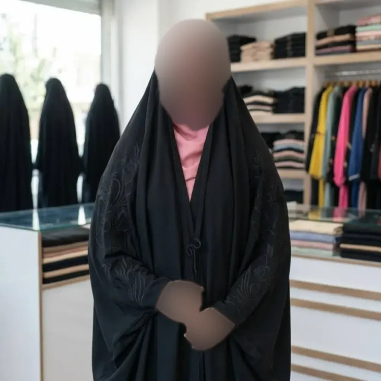 چادر جده گلدوزی پروانه کن کن ندا مروارید رنگ مشکی