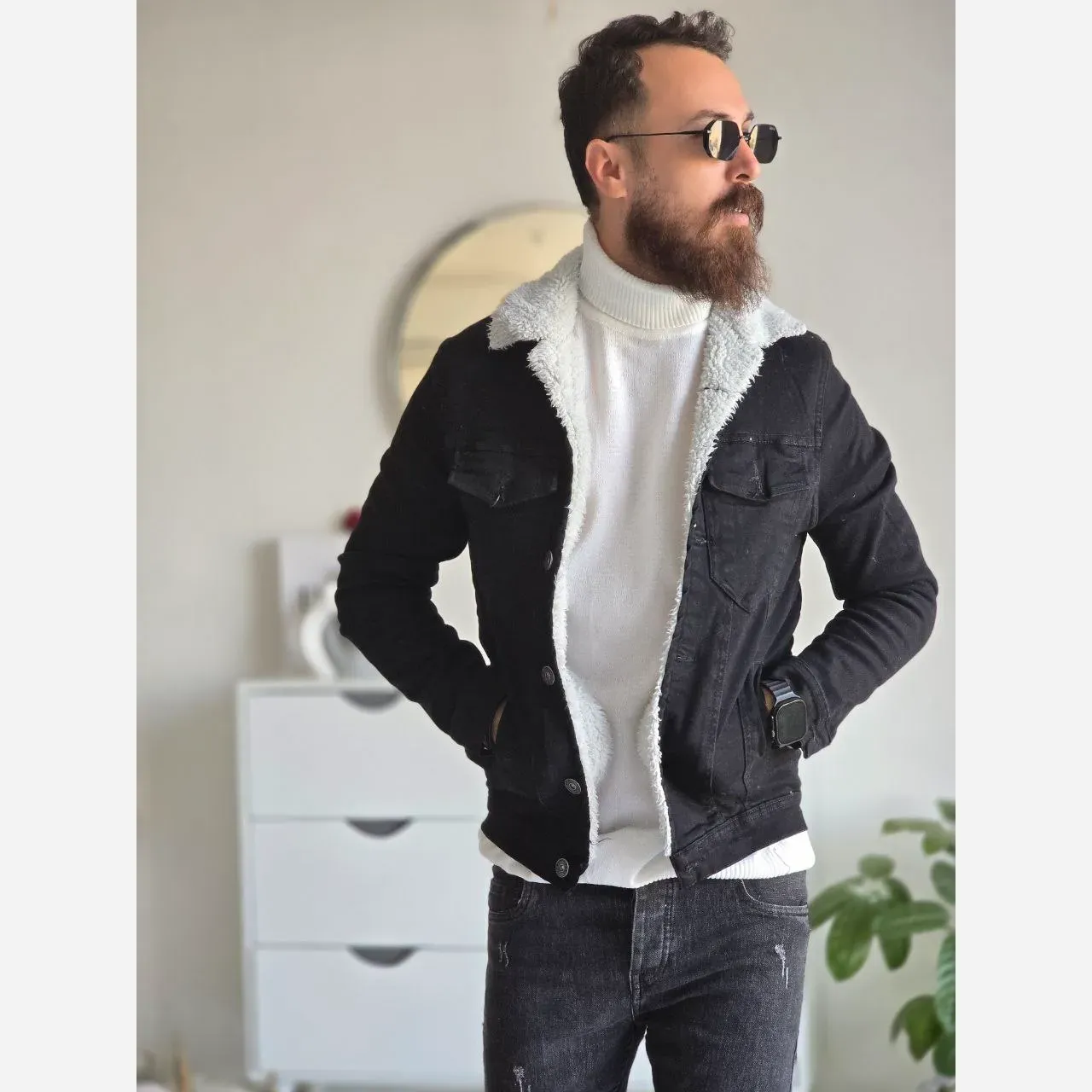 کت لی داخل خزدار