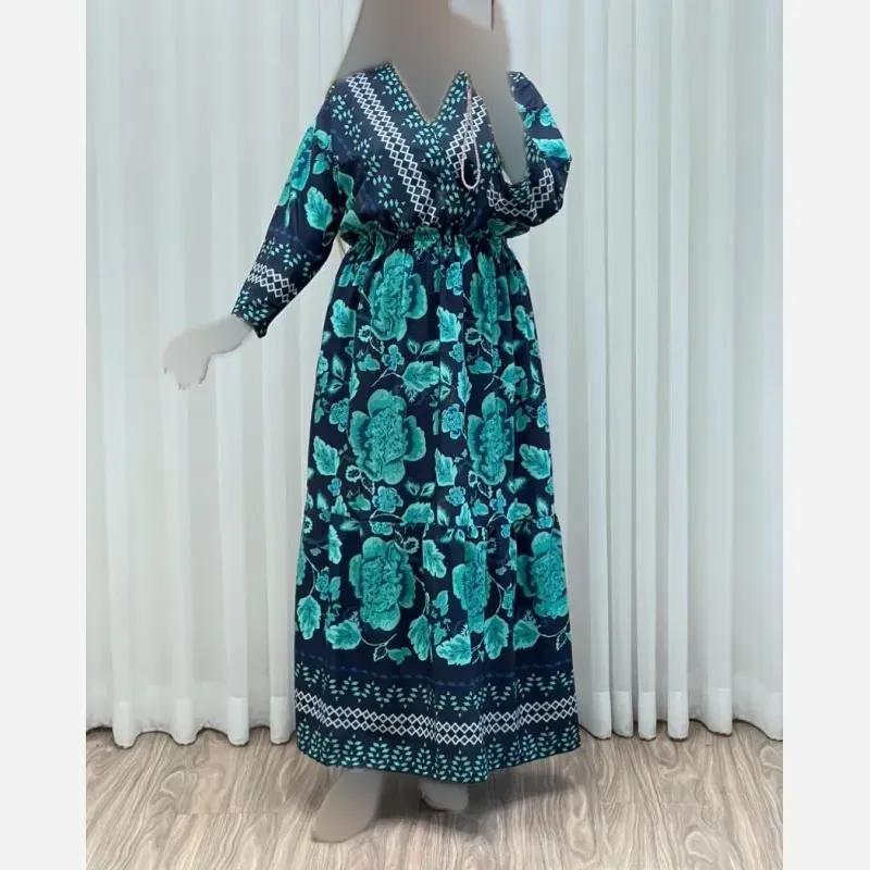 پیراهن ساحلی زنانه مدل چپ و راستی طرح فلور حاشیهدار فری سایز