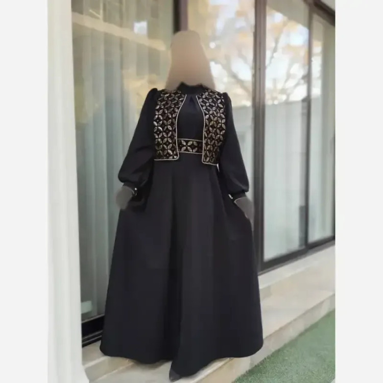 سه تیکه پیراهن و جلیقه و کمربند زرین کرپ مازراتی مشکی