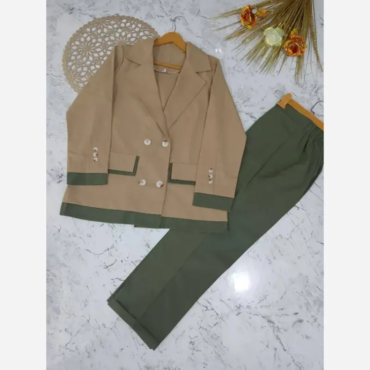 ست کت و شلوار لنین تابستانه مدل سوری رنگ نسکافهای و سبز سایزبندی