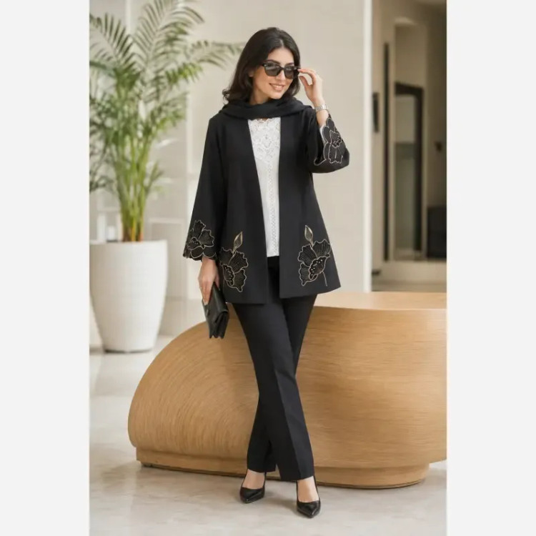 مانتو زنانه گلدوزی کرپ مازراتی مدل آلند